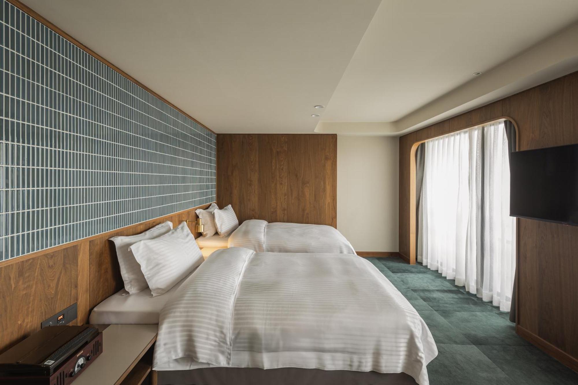 天下南隅 Provintia Hotel Тайнань Экстерьер фото