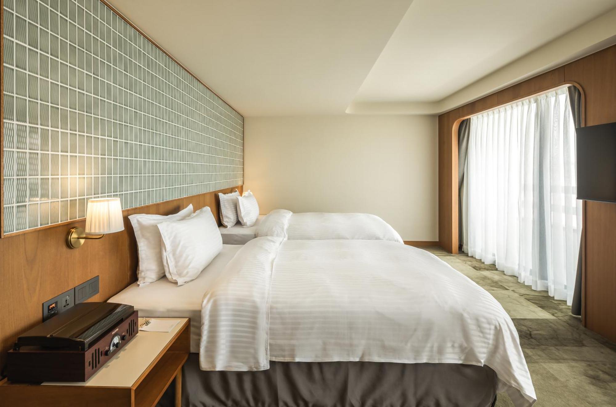 天下南隅 Provintia Hotel Тайнань Экстерьер фото